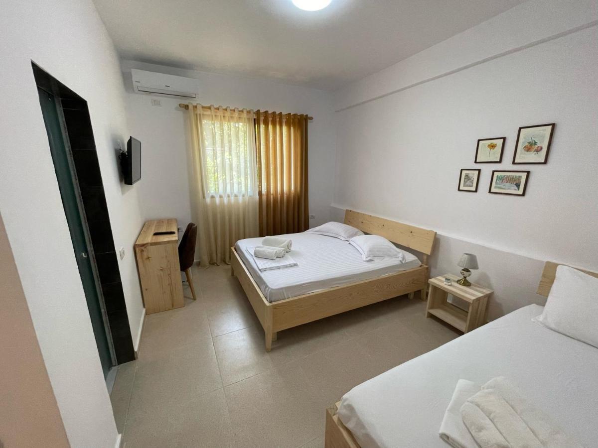 Xho'S Forest Guest House Μπεράτ Δωμάτιο φωτογραφία